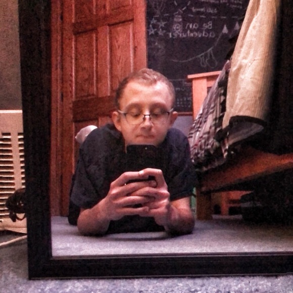 Meet your Posher, Gregory - Picture 1 of 1